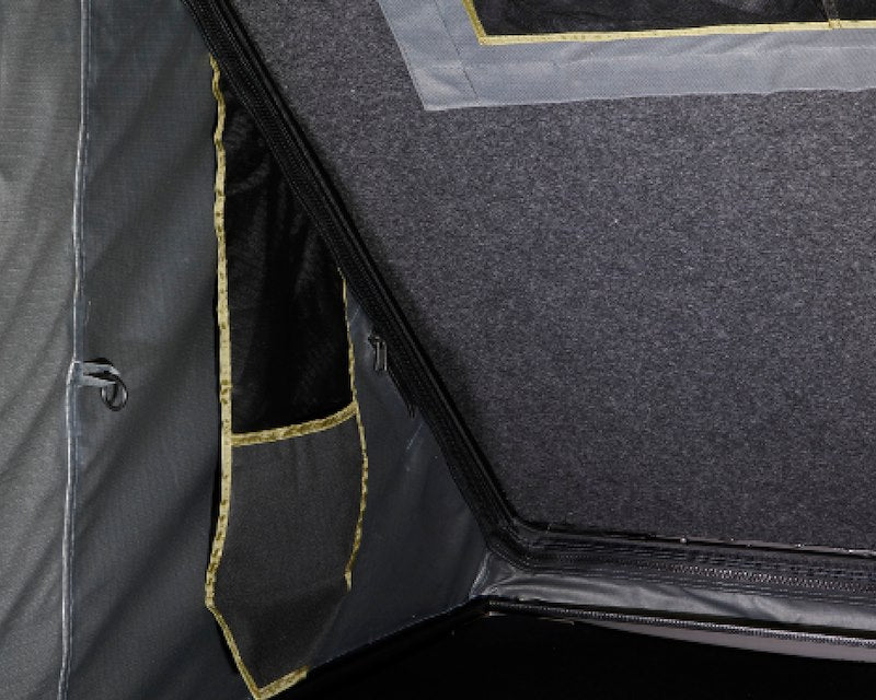 HD MAMBA CLAM SHELL AlUMINUM HARD SHELL ROOF TOP TENT