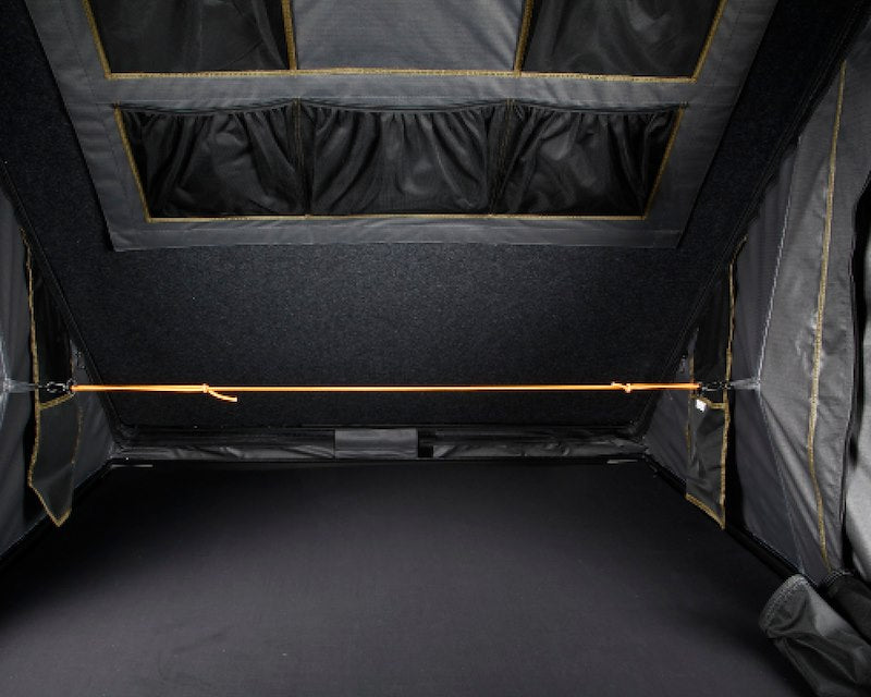 HD MAMBA CLAM SHELL AlUMINUM HARD SHELL ROOF TOP TENT