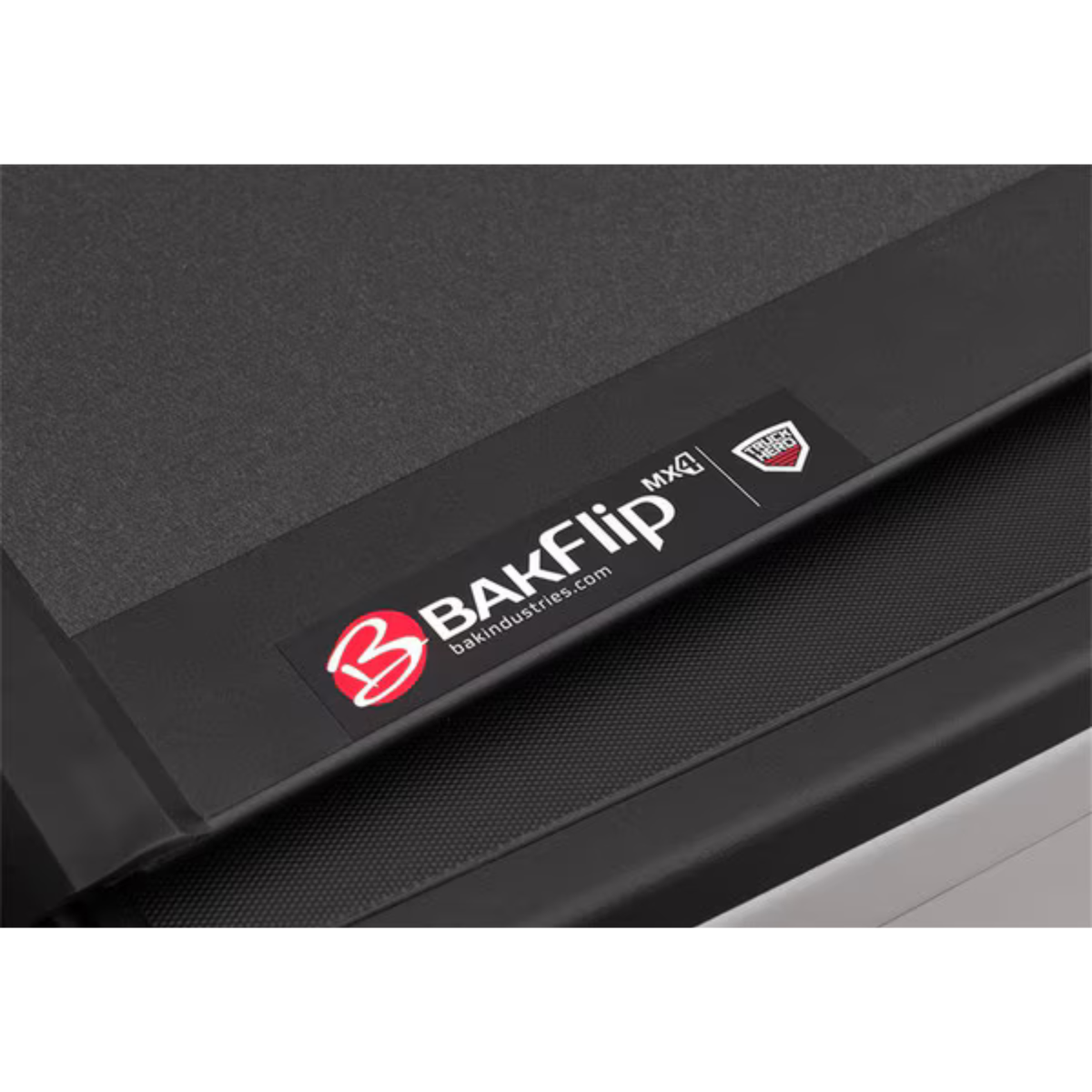 BAKFLIP MX4 TONNEAU COVER 2004-2013 Chevy/GMC 1500, 2007 Chevy/GMC 1500 Classic 5'8" Bed