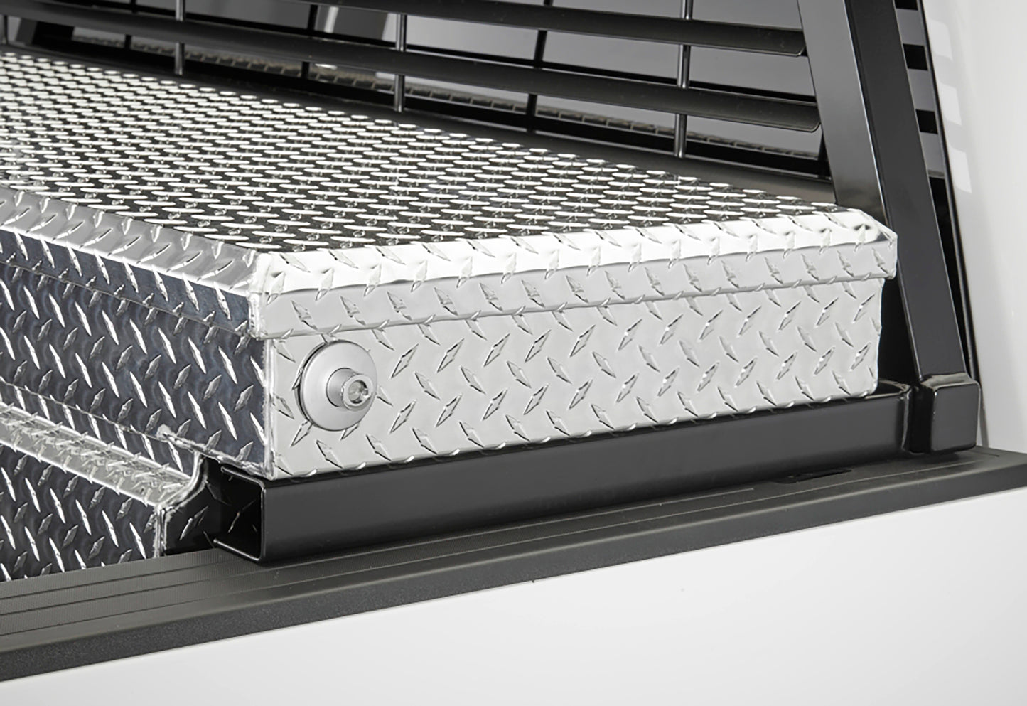 BACKRACK 30122TB | Backrack Installation Kit | Use with 21" Toolbox | No Drill | Black *CURRENTLY ON BACKORDER*