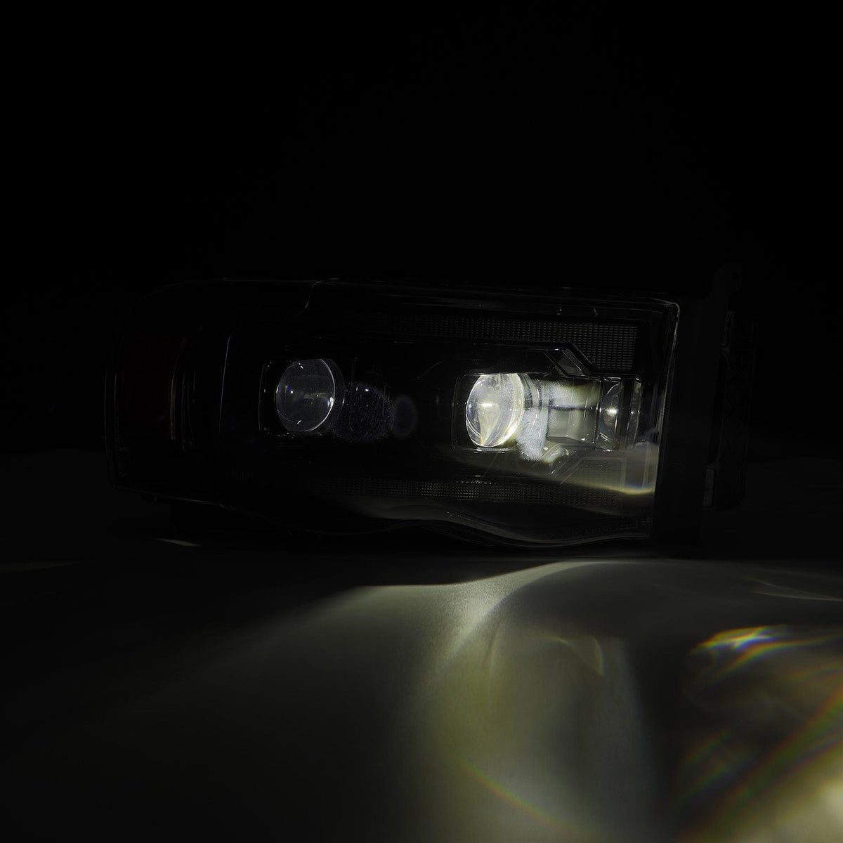 02-05 Dodge Ram PRO-Series Halogen Projector Headlights Alpha-Black - view 10