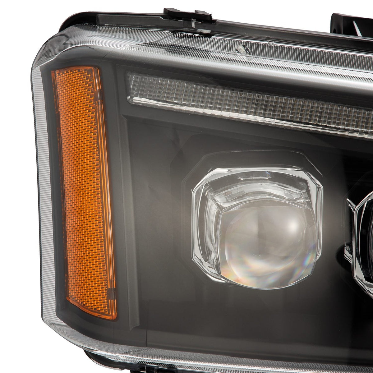 03-06 Chevrolet Silverado/02-06 Avalanche (without body cladding) NOVA-Series LED Projector Headlights Black - view 9