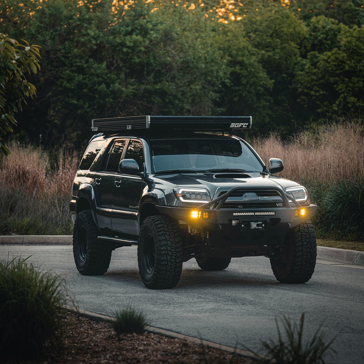 03-09 Toyota 4Runner NOVA-Series LED Projector Headlights Black - view 10