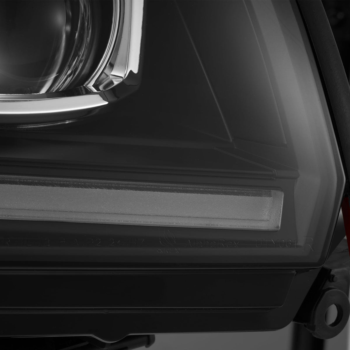 03-09 Toyota 4Runner LUXX-Series LED Projector Headlights Black - view 10
