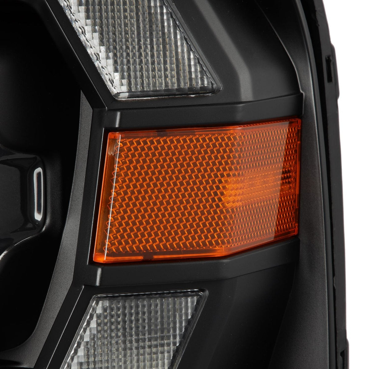 04-08 Ford F150 / 06-08 Lincoln Mark LT LUXX-Series LED Projector Headlights Black - view 4