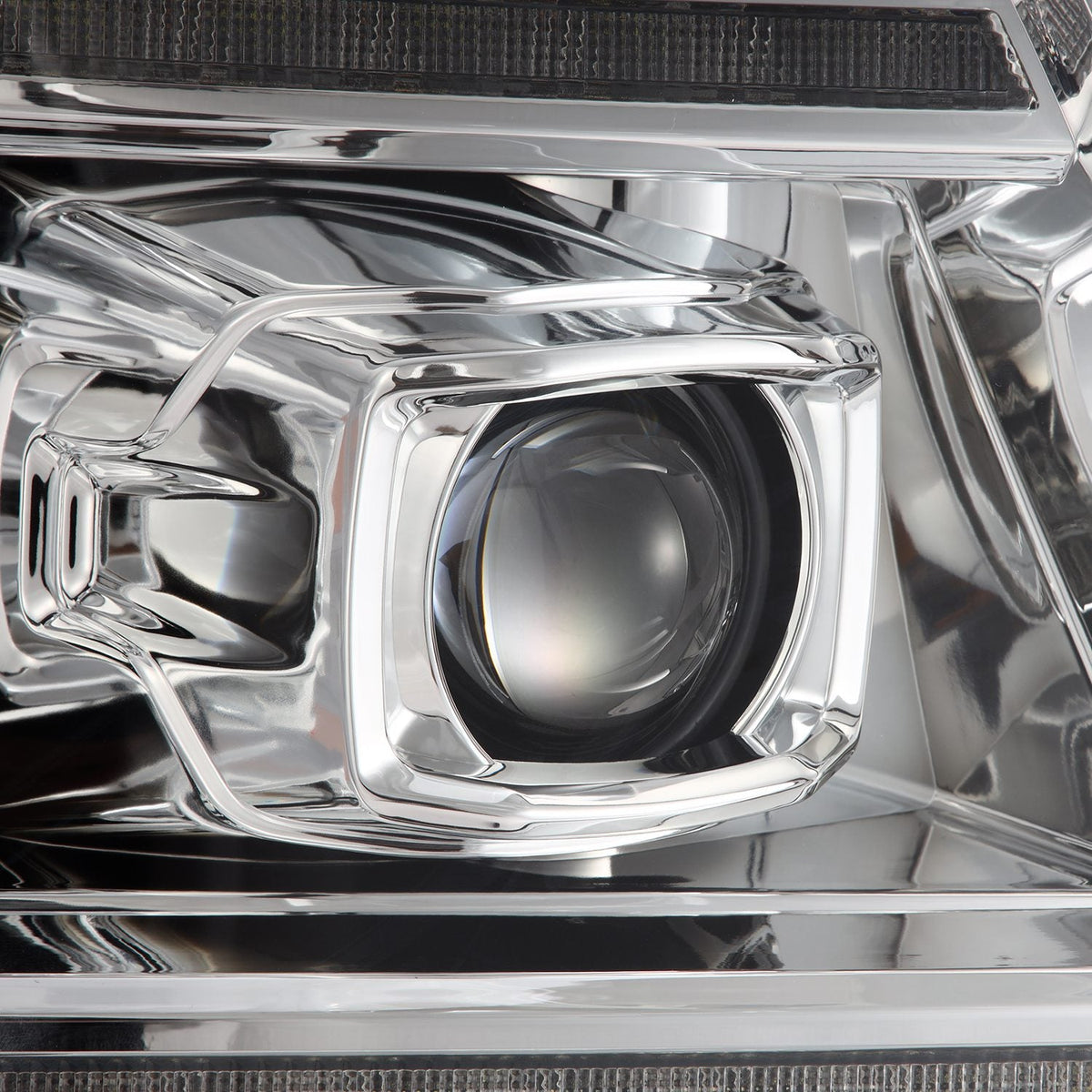 04-08 Ford F150 / 06-08 Lincoln Mark LT LUXX-Series LED Projector Headlights Chrome - view 4