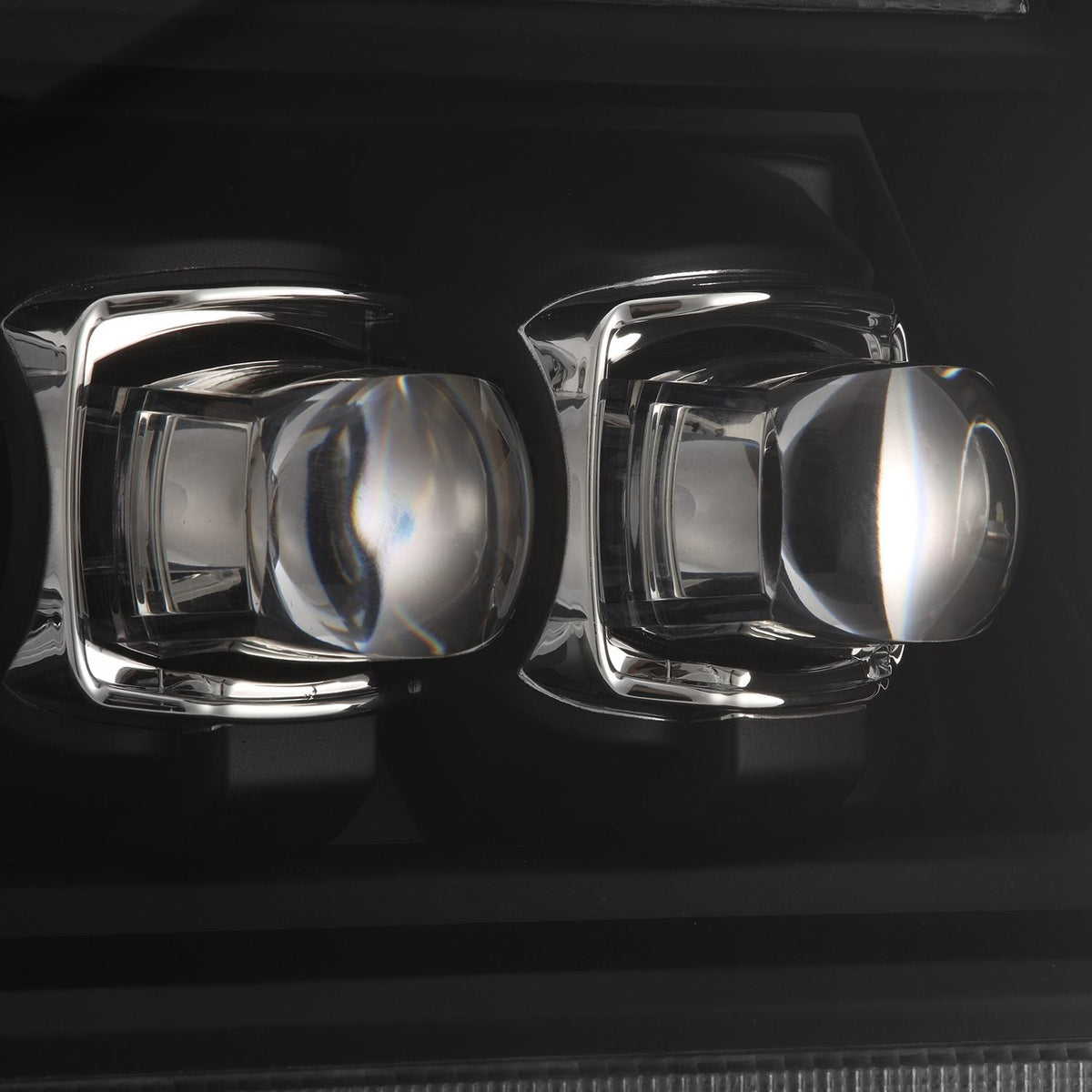 04-08 Ford F150 / 06-08 Lincoln Mark LT NOVA-Series LED Projector Headlights Black - view 3