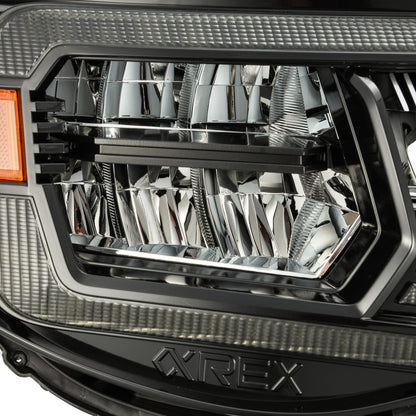 05-11 Toyota Tacoma LUXX-Series LED Crystal Headlights Alpha-Black - view 2