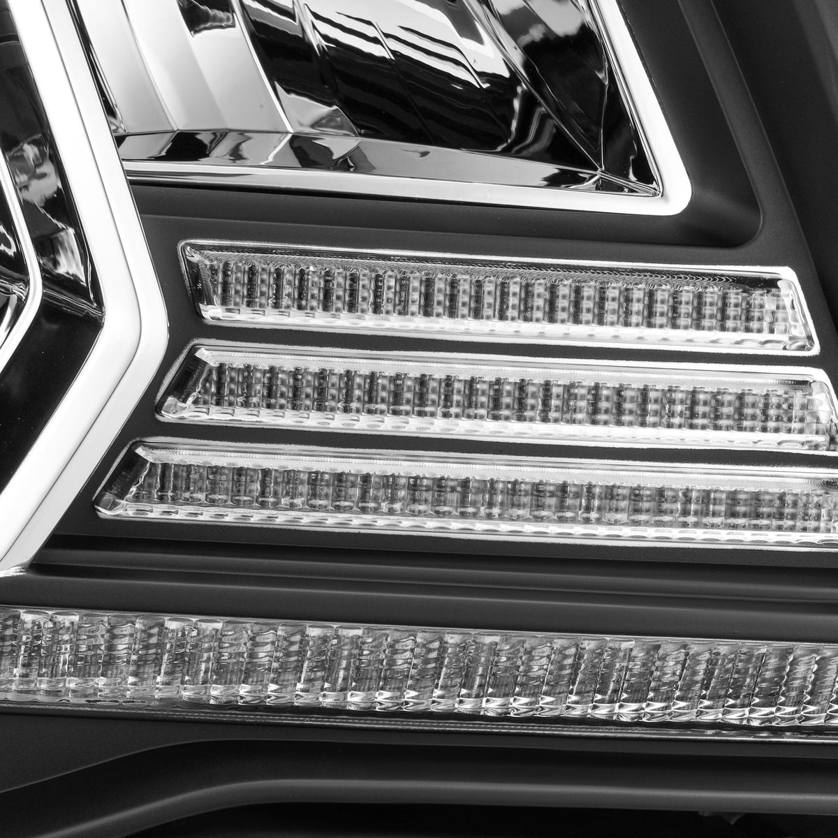05-11 Toyota Tacoma LUXX-Series LED Crystal Headlights Black - view 3