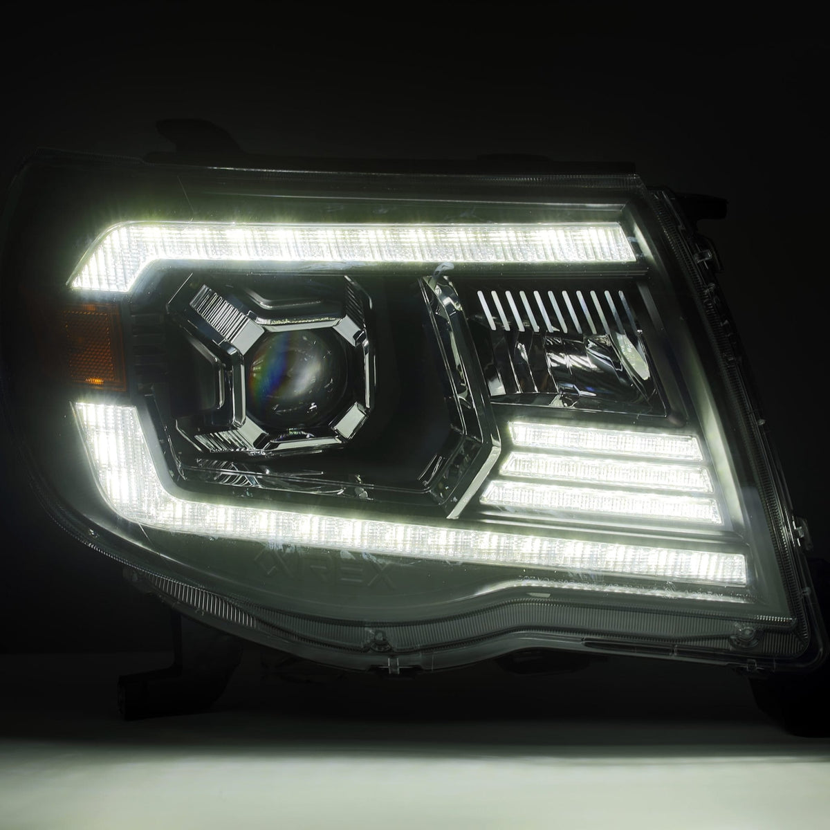 05-11 Toyota Tacoma LUXX-Series LED Projector Headlights Black - view 4