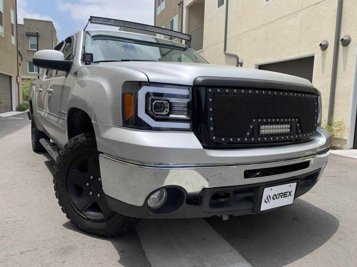 07-13 GMC Sierra LUXX-Series LED Projector Headlights Jet Black - view 2