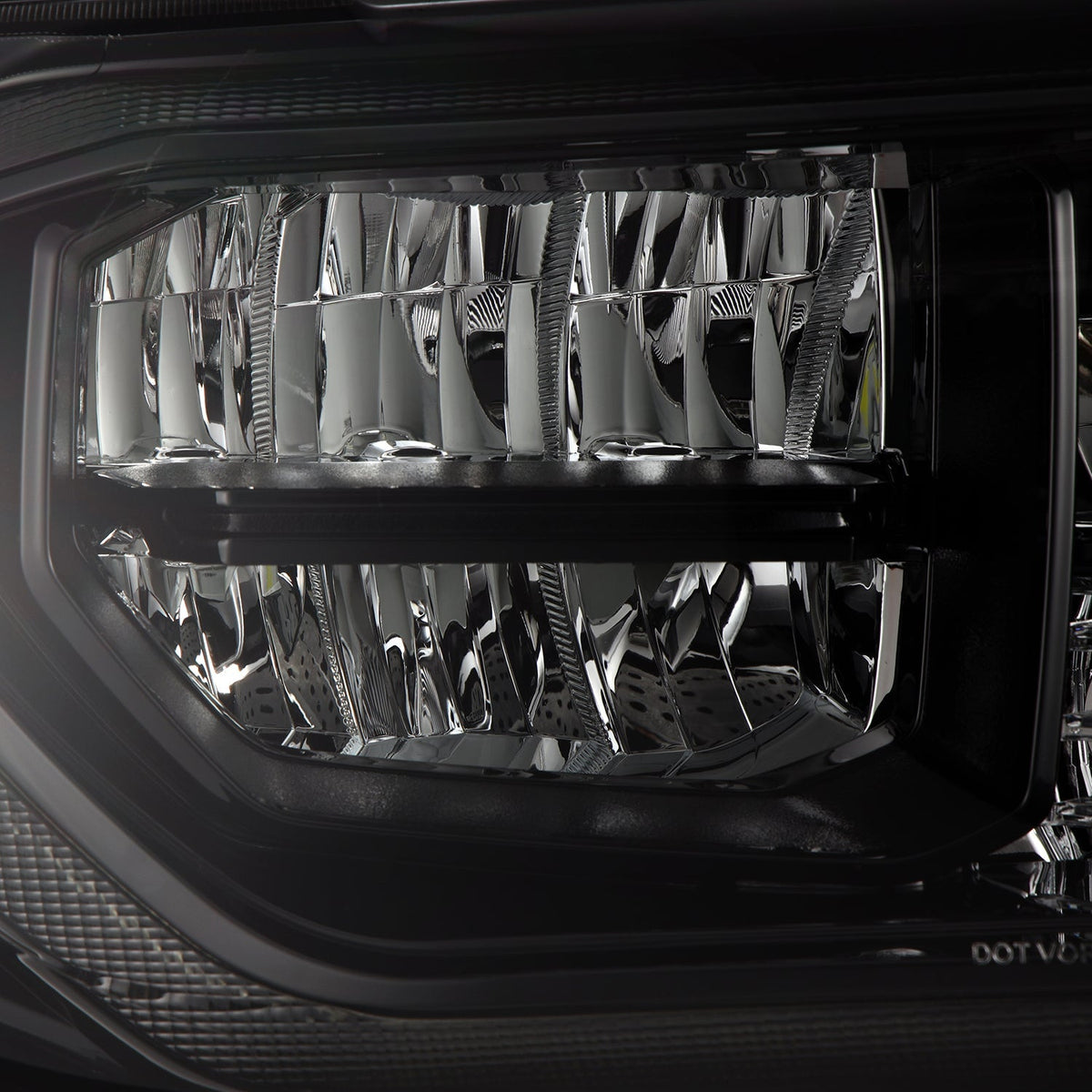 07-13 Toyota Tundra/08-17 Toyota Sequoia MK II LUXX-Series LED Crystal Headlights Alpha-Black (Without Level Adjuster) - view 5