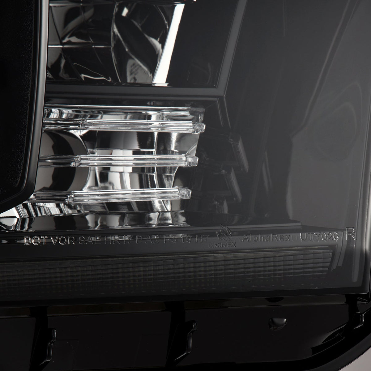 07-13 Toyota Tundra/08-17 Toyota Sequoia MK II LUXX-Series LED Crystal Headlights Alpha-Black (Without Level Adjuster) - view 6
