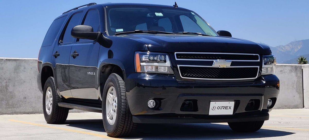 07-14 Chevrolet Tahoe/Suburban/07-13 Avalanche LUXX-Series LED Projector Headlights Black - view 3