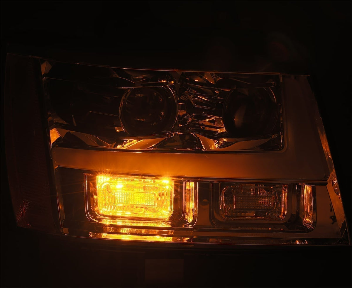 07-14 Chevrolet Tahoe/Suburban/07-13 Avalanche LUXX-Series LED Projector Headlights Black - view 6