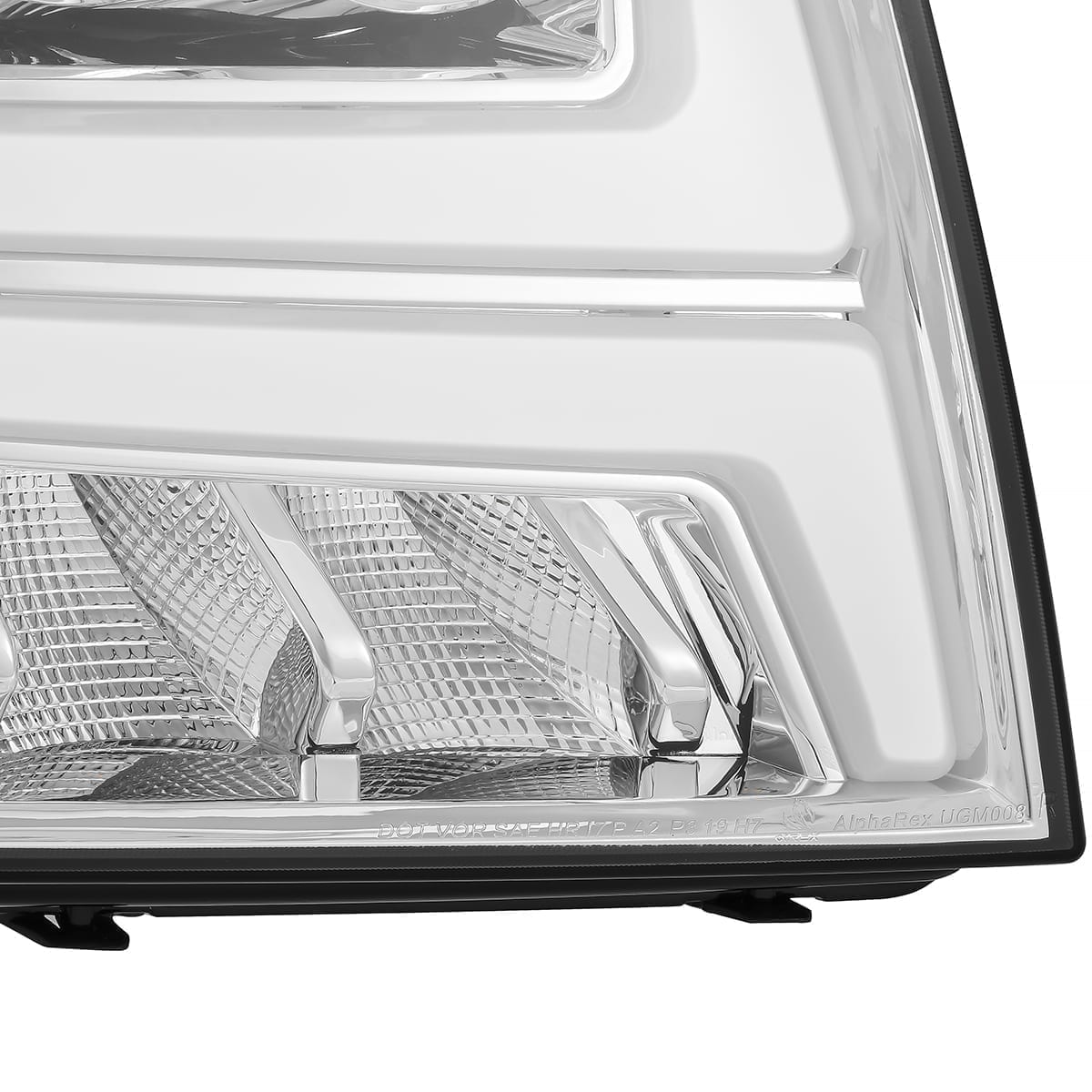 07-14 Chevrolet Tahoe/Suburban/07-13 Avalanche NOVA-Series LED Projector Headlights Chrome - view 6