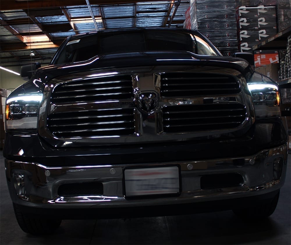 09-18 Ram Truck LUXX-Series LED Projector Headlights Black - view 7