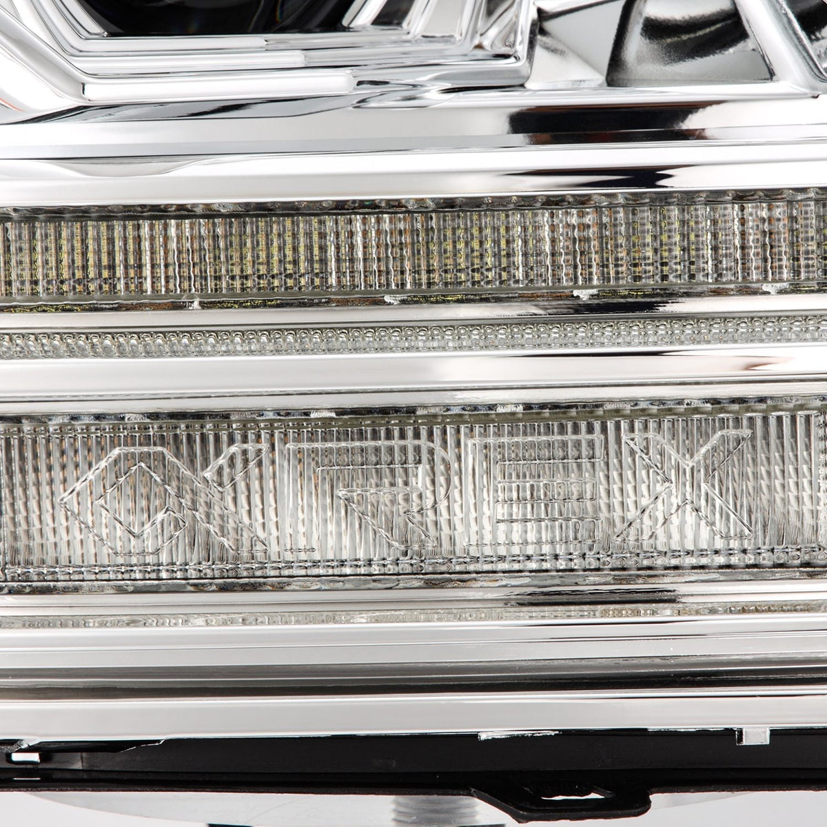 09-18 Ram Truck (MK II 5th Gen 2500 Style) LUXX-Series LED Projector Headlights Chrome - view 3