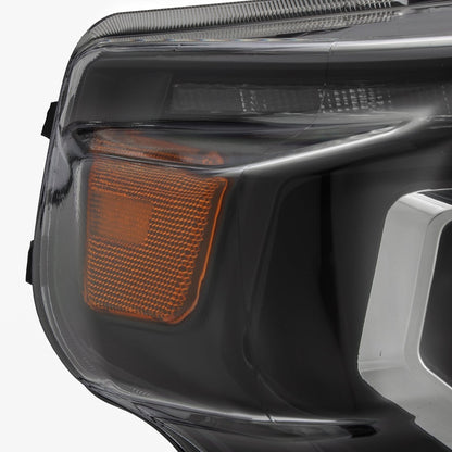 10-13 Toyota 4Runner LUXX-Series Projector Headlights Black - view 5