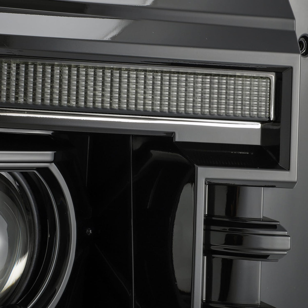 11-16 Ford Super Duty LUXX-Series LED Projector Headlights Alpha-Black - view 3
