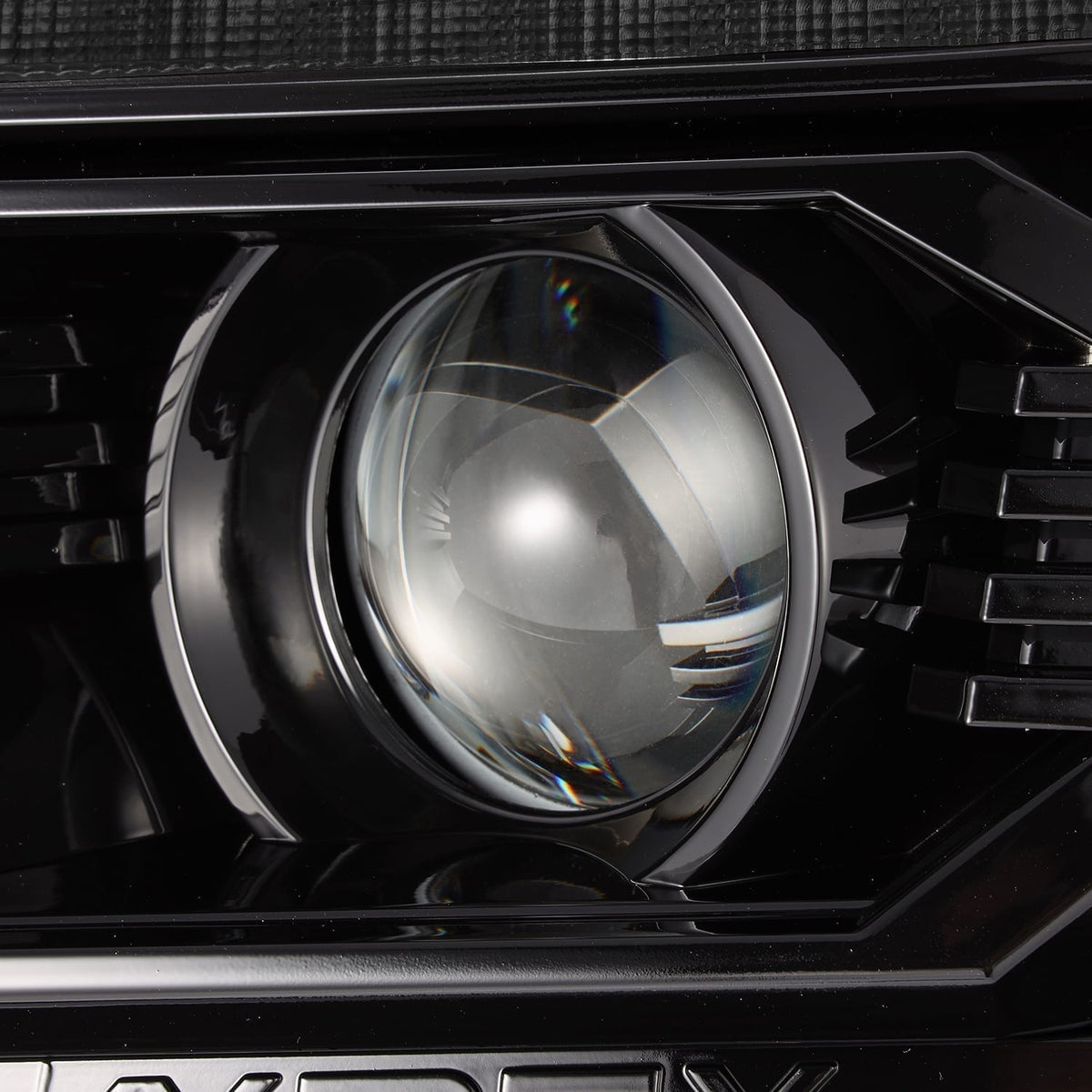 12-15 Toyota Tacoma LUXX-Series LED Projector Headlights Alpha-Black - view 2