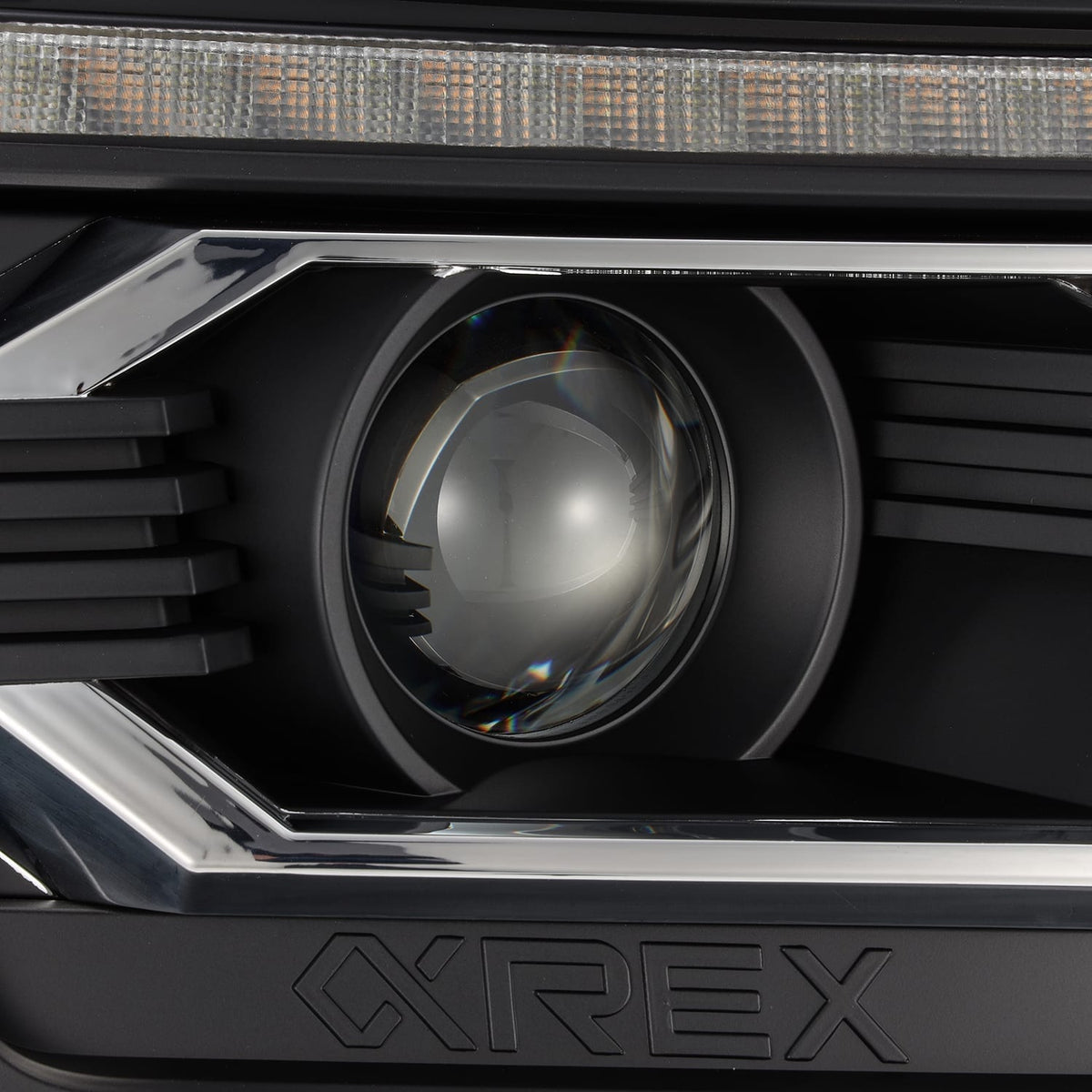 12-15 Toyota Tacoma LUXX-Series LED Projector Headlights Black - view 2