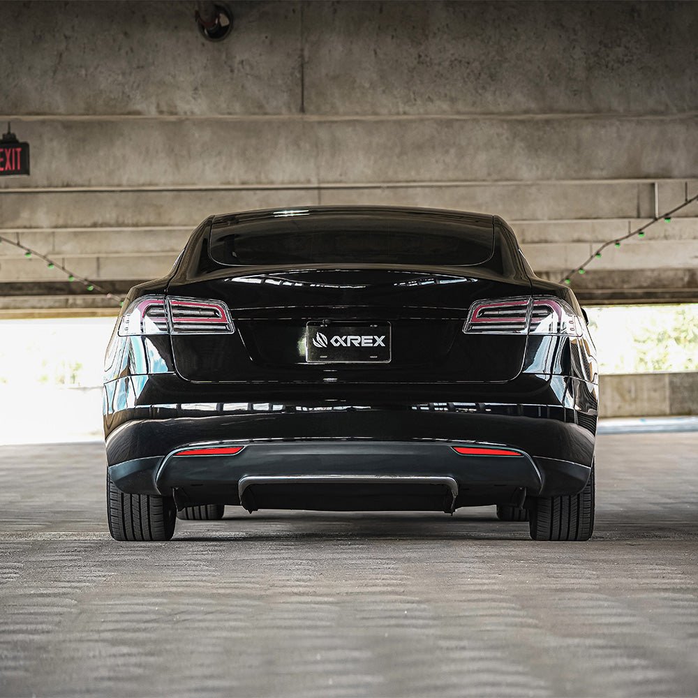 12-21 Tesla Model S LUXX-Series LED Tail Lights Black Smoke (With Black Trunk Center Piece Replacement) - view 19