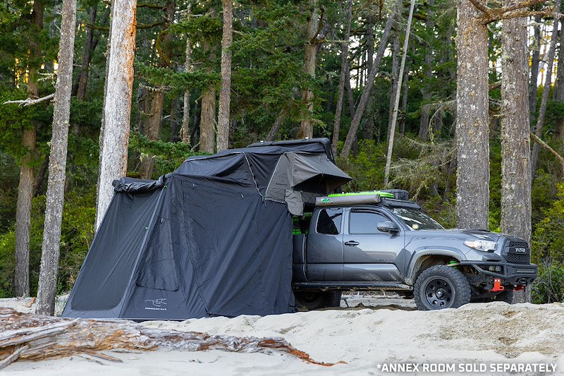 IRONMAN URSA 1300 ABS HARD TOP TENT - SLEEPS 4
