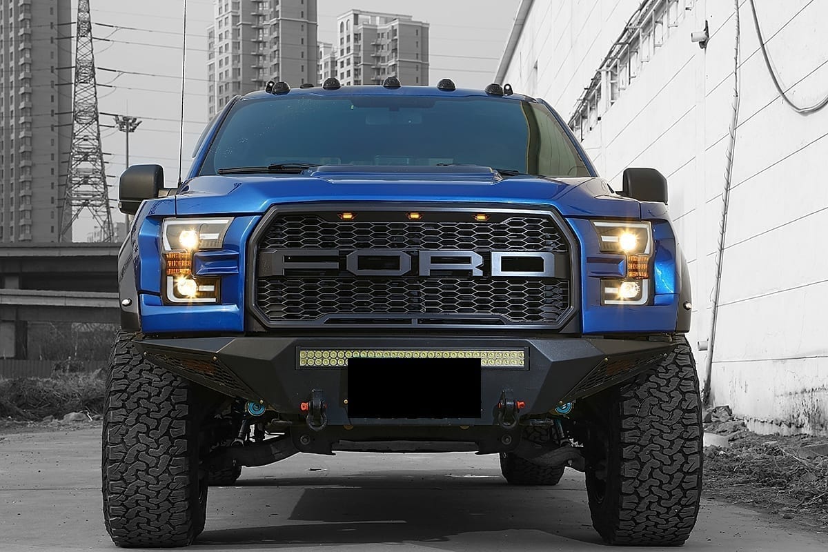 15-17 Ford F150 / 17-20 Ford F150 Raptor LUXX-Series LED Projector Headlights Jet Black - view 6