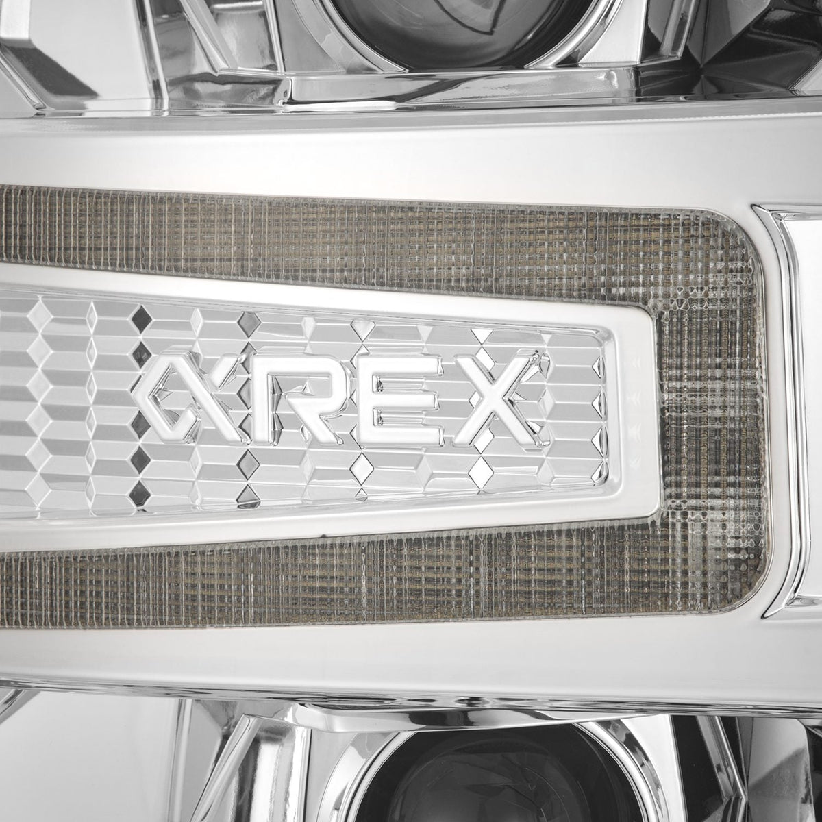 16-18 Chevrolet Silverado 1500 LUXX-Series LED Projector Headlights Chrome - view 3