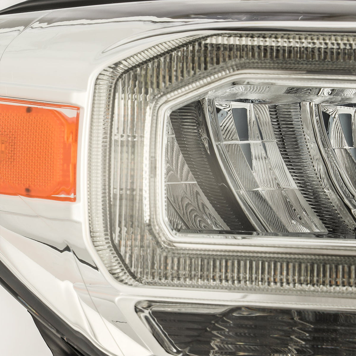 16-23 Toyota Tacoma LUXX-Series LED Crystal Headlights Chrome - view 7