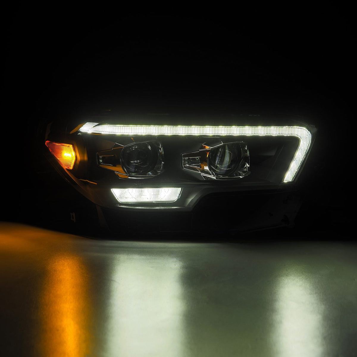 16-23 Toyota Tacoma MK II LUXX-Series LED Projector Headlights Black - view 5