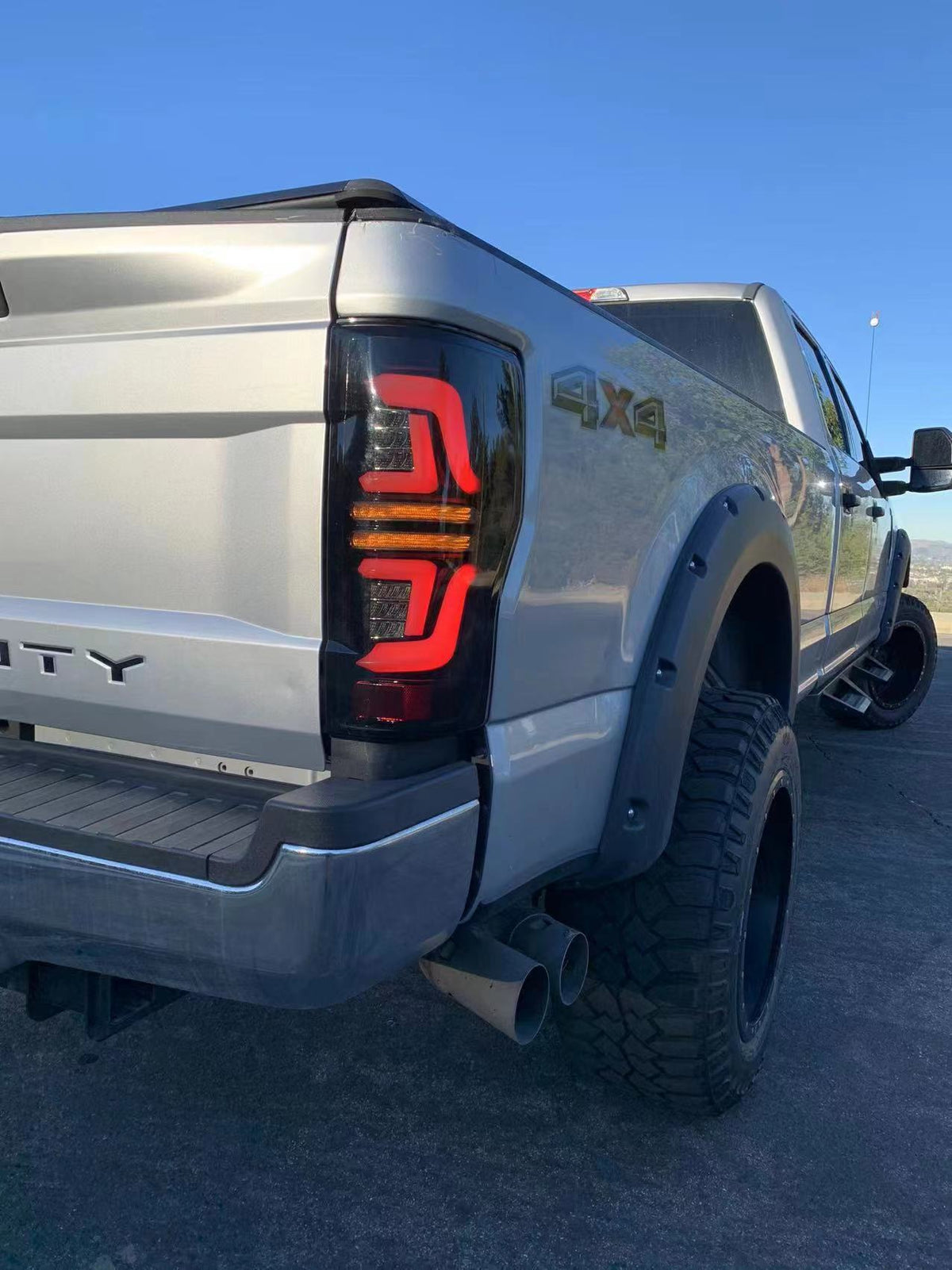 17-19 Ford Super Duty PRO-Series LED Tail Lights Red Smoke - view 15