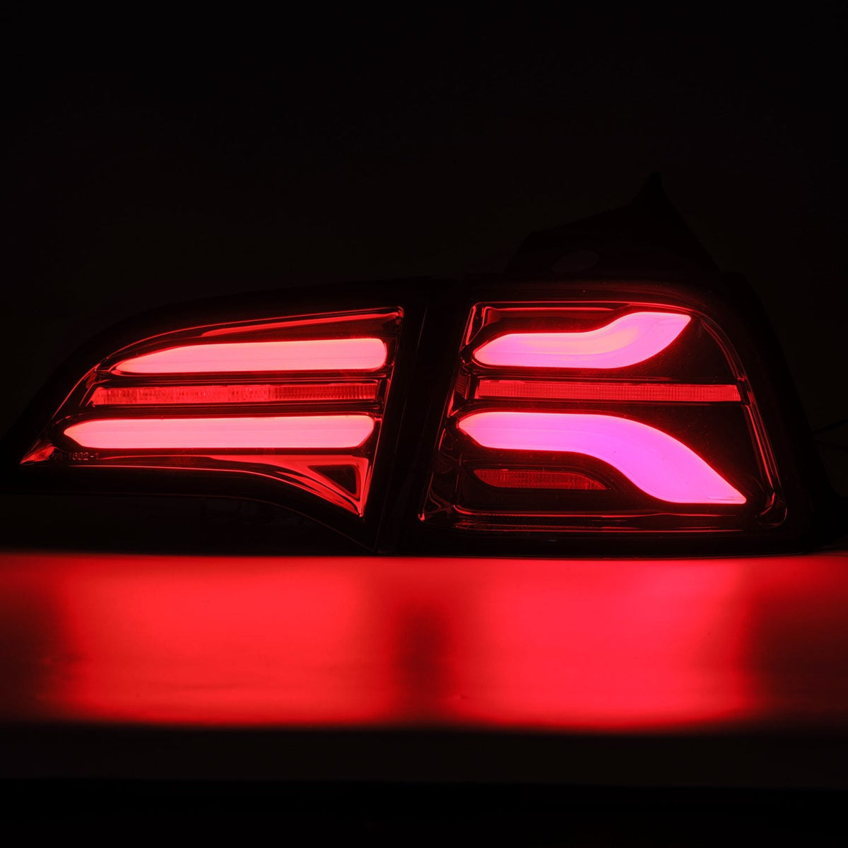 17-23 Tesla Model 3 / 20-24 Model Y (Without Stock Amber Turn Signal) PRO-Series LED Tail Lights Jet Black - view 8