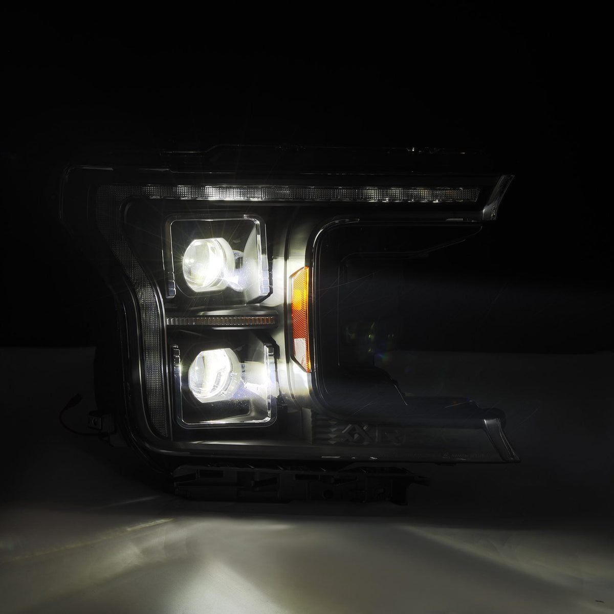 18-20 Ford F150 (MK II 14th Gen Style) LUXX-Series LED Projector Headlights Alpha-Black - view 5
