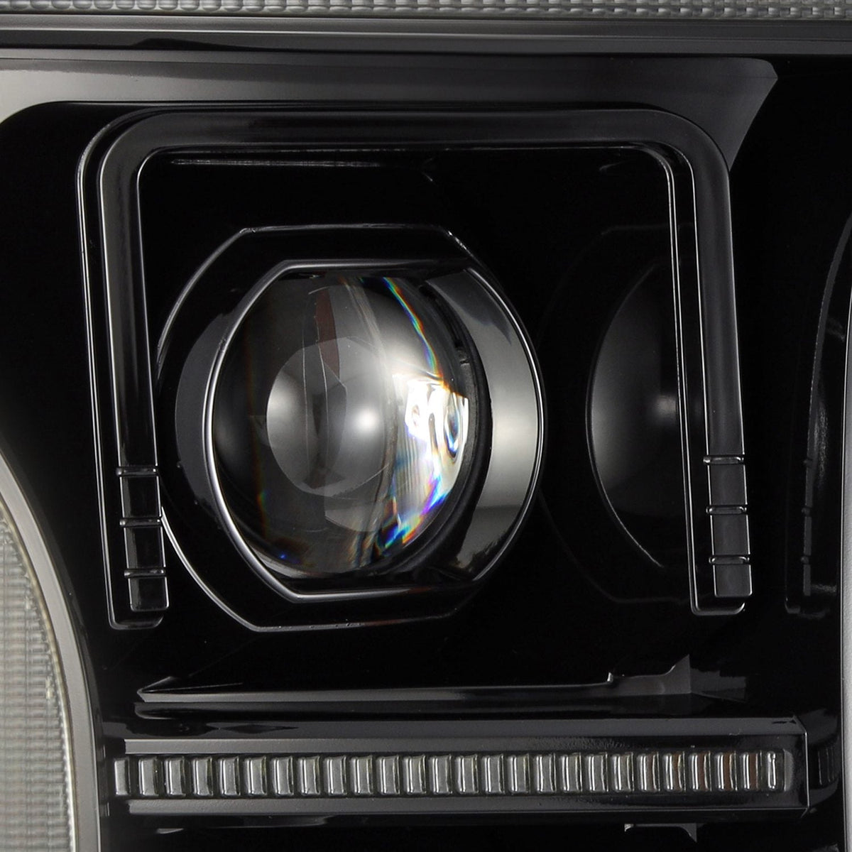 18-20 Ford F150 (MK II 14th Gen Style) LUXX-Series LED Projector Headlights Alpha-Black - view 6