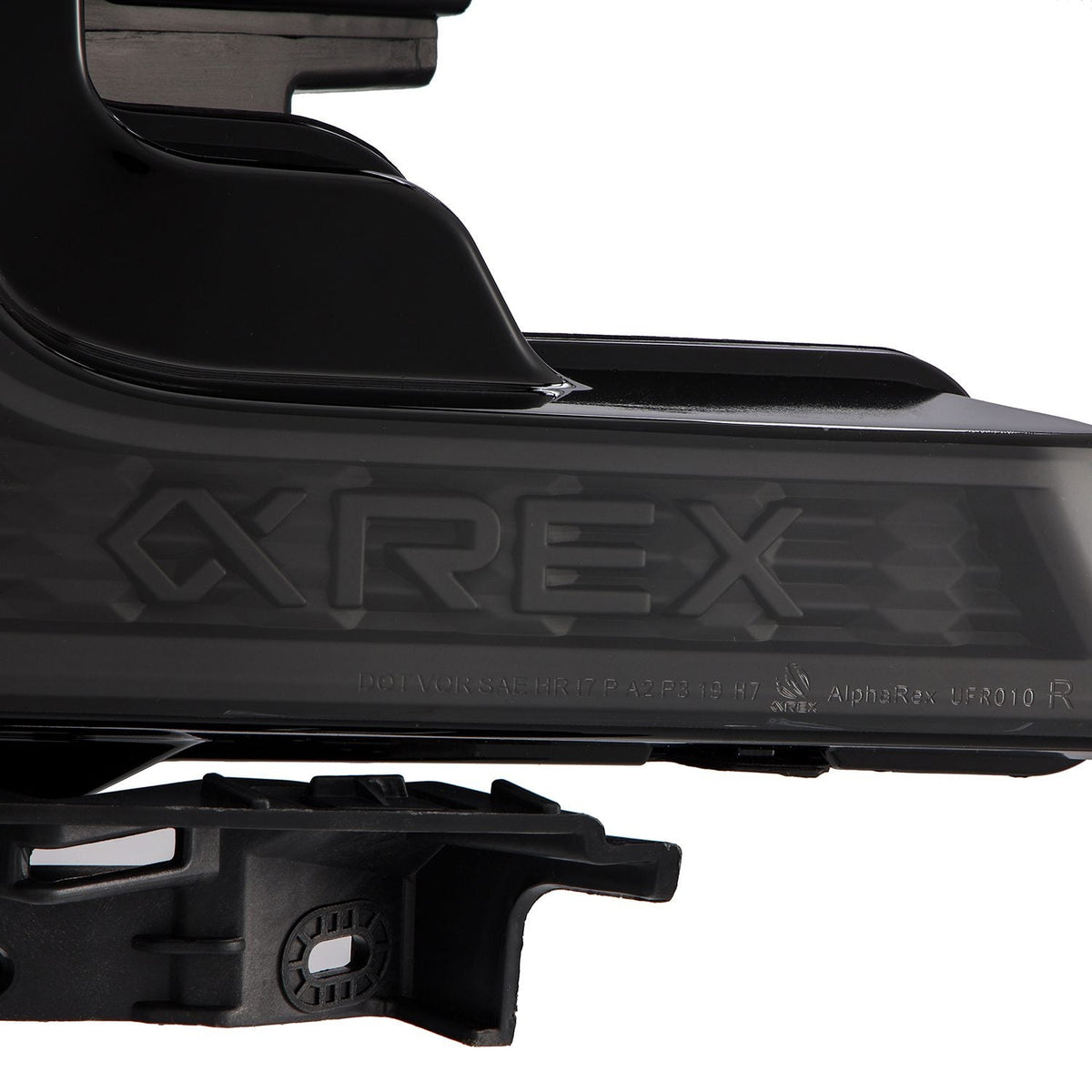 18-20 Ford F150 (MK II 14th Gen Style) PRO-Series Halogen Projector Headlights Black - view 5