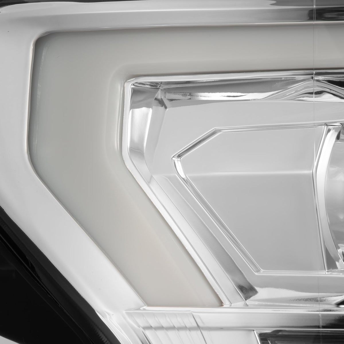 18-20 Ford F150 PRO-Series Halogen Projector Headlights Chrome - view 15