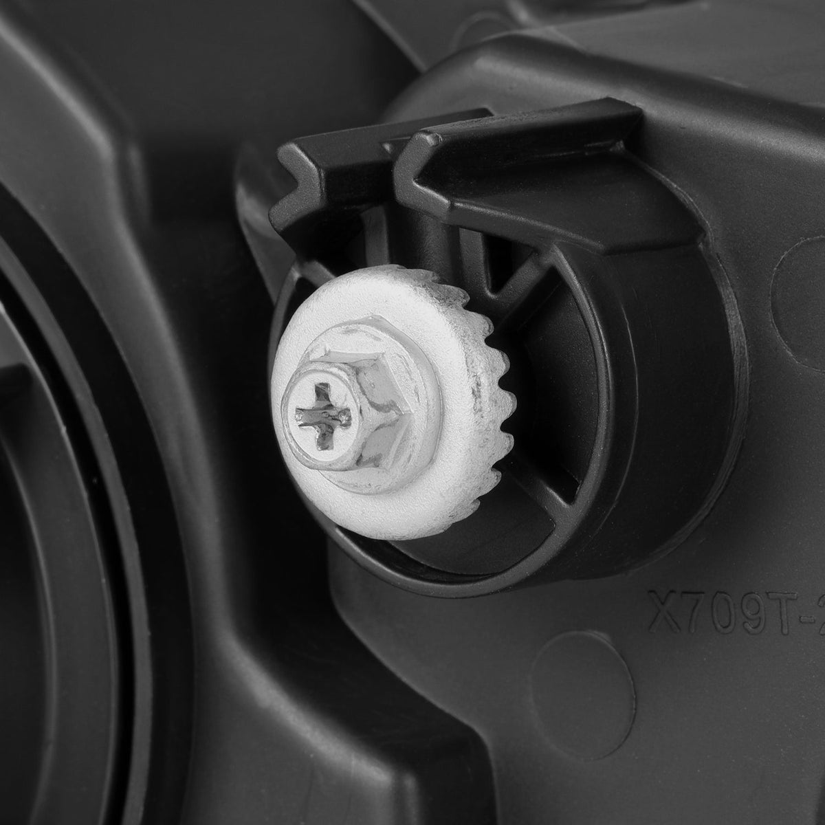 19-26 Mercedes-Benz Sprinter LUXX-Series LED Projector Headlights Alpha-Black - view 11
