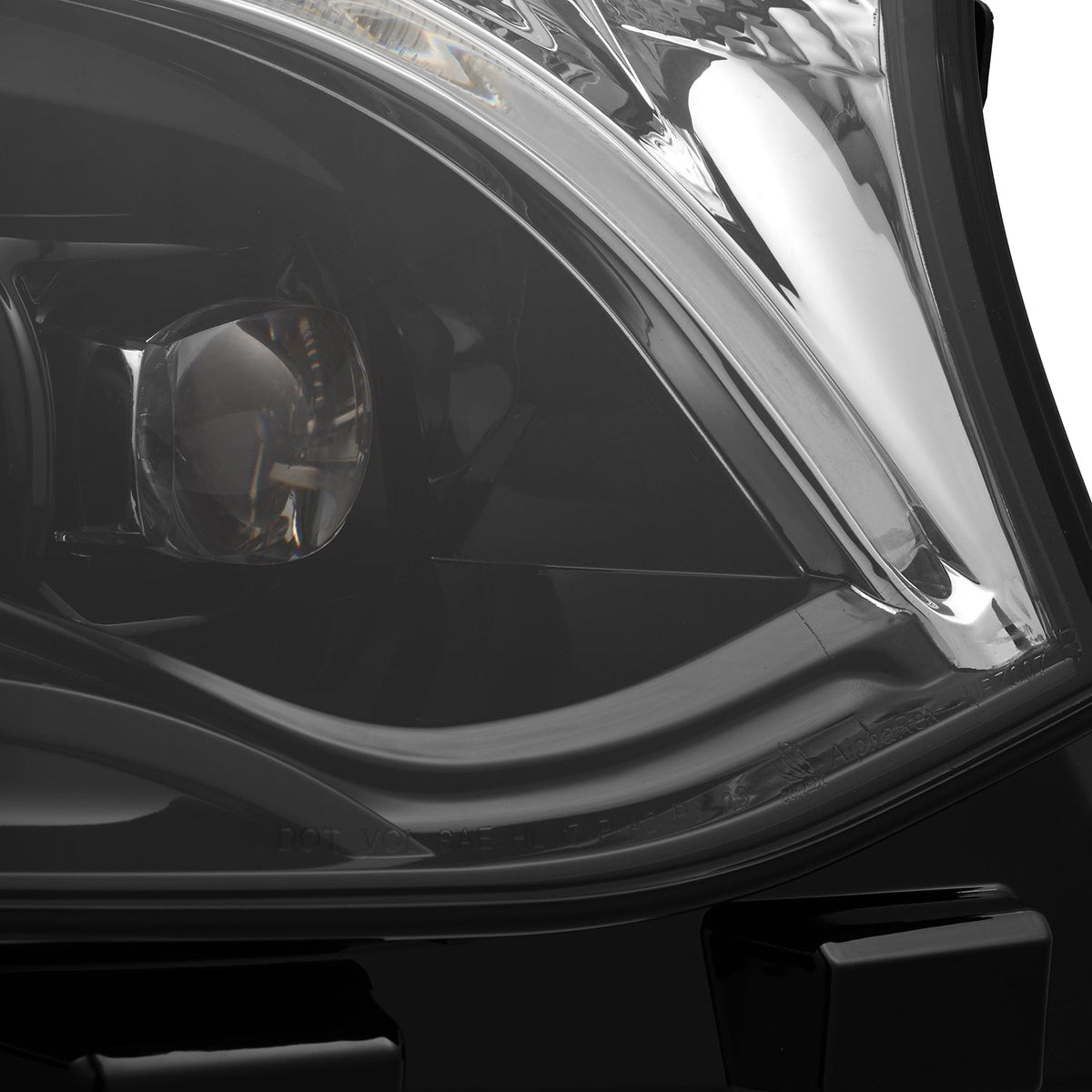 19-26 Mercedes-Benz Sprinter NOVA-Series LED Projector Headlights Alpha-Black - view 10