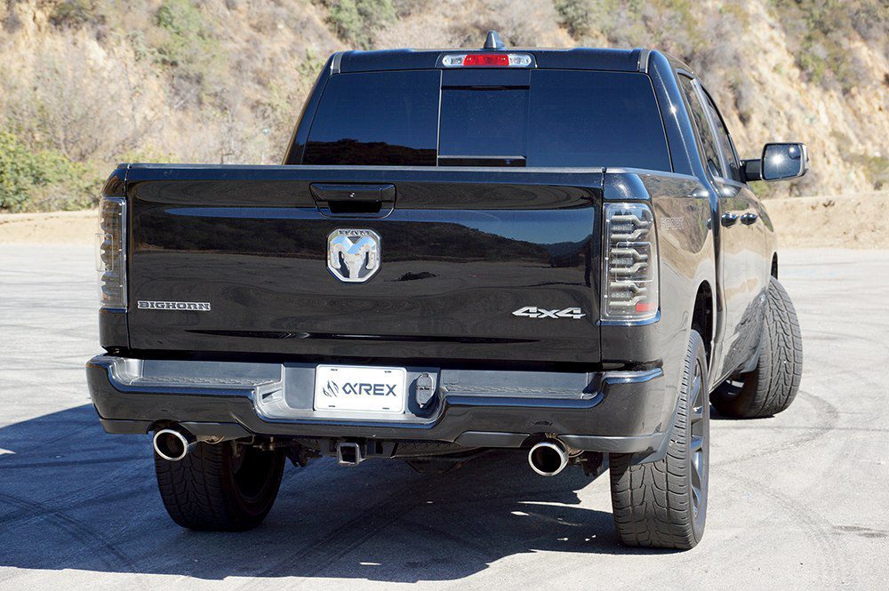 19-24 Ram 1500 LUXX-Series LED Tail Lights Black-Red - view 6