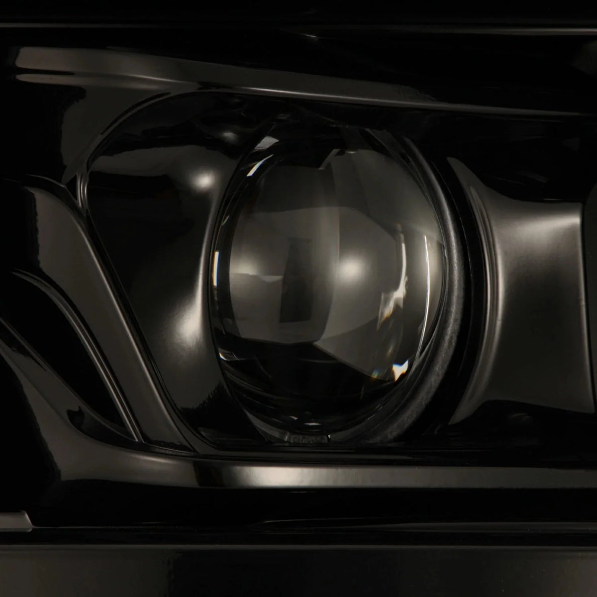 21-23 Ford F150 / 21-23 Ford F150 Raptor LUXX-Series LED Projector Headlights Alpha-Black - view 9