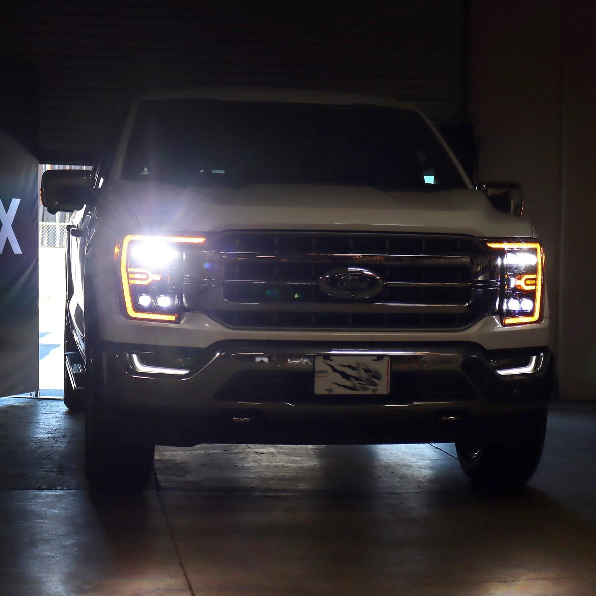 21-23 Ford F150 / 21-23 Ford F150 Raptor NOVA-Series LED Projector Headlights Black - view 4
