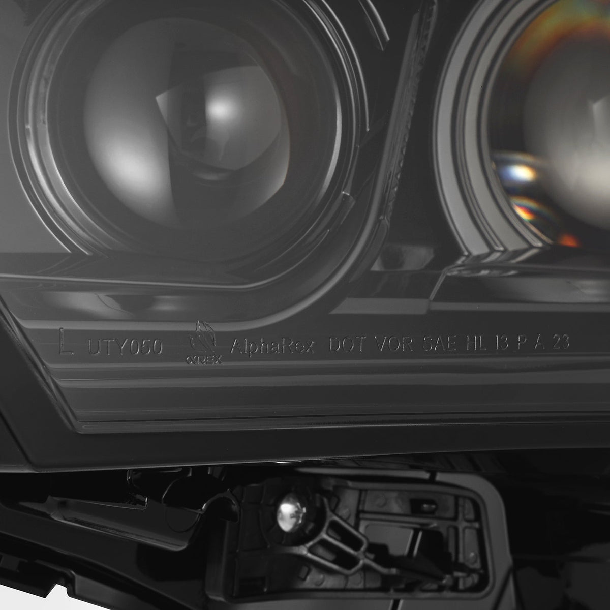 22-26 Toyota Tundra/Sequoia LUXX-Series LED Projector Headlights Alpha-Black - view 14