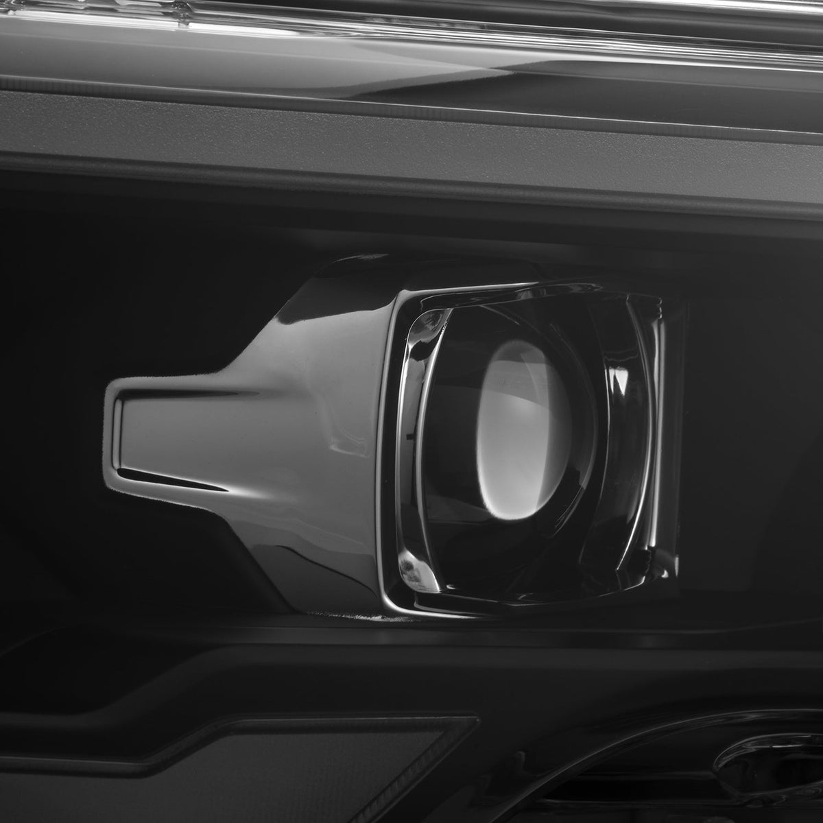 25-26 Ram 1500 LUXX-Series LED Projector Headlights Black - view 10