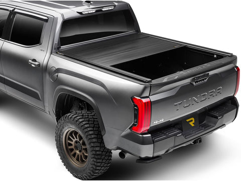 RETRAX EQ HARD RETRACTABLE BOX COVER ; 20-24 SILVERADO/SIERRA HD 6'9