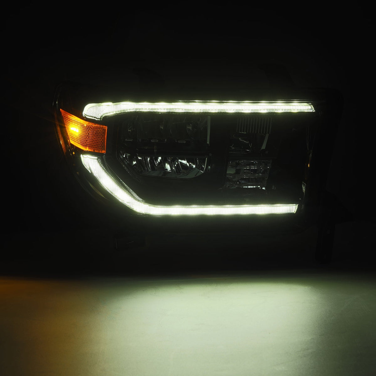 07-13 Toyota Tundra/08-17 Toyota Sequoia MK II LUXX-Series LED Crystal Headlights Alpha-Black (Without Level Adjuster) - view 2