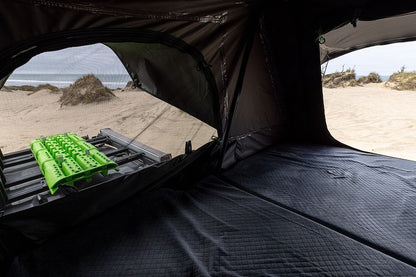 IRONMAN URSA 1300 ABS HARD TOP TENT - SLEEPS 4