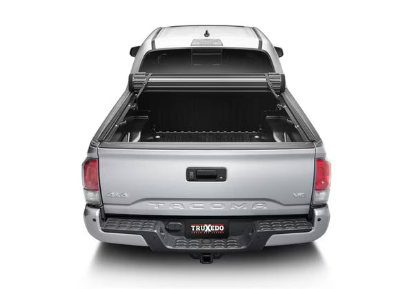 SENTRY CT TONNEAU COVER 2022-2026 Toyota Tundra 5'5" Bed w/ Deck Rail System
