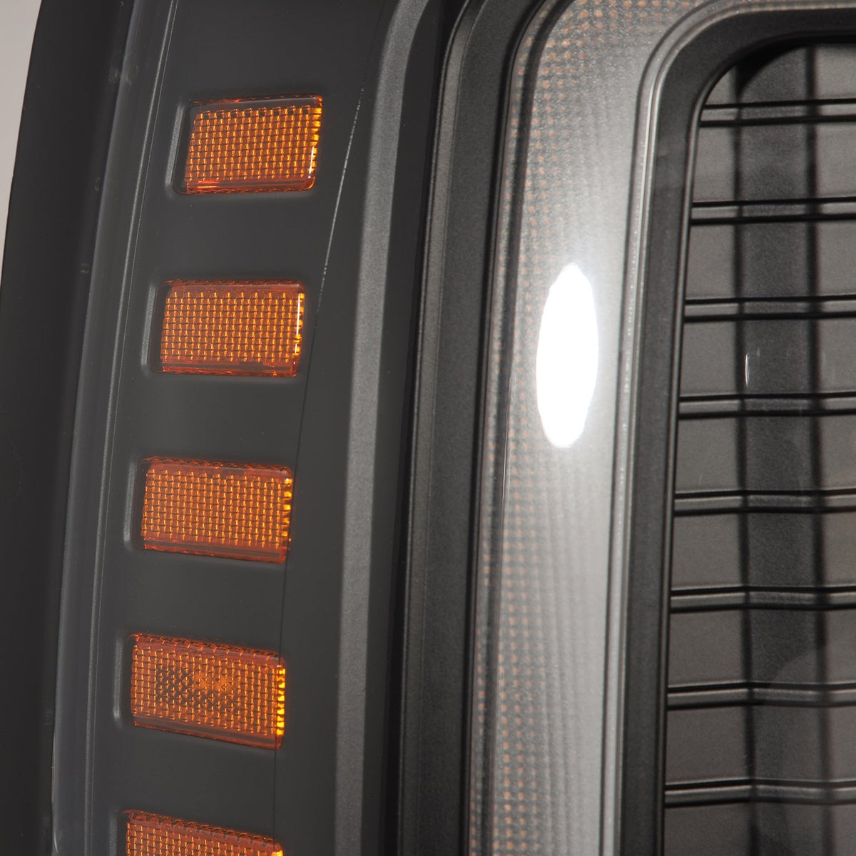 92-96 Ford F-Series/Bronco LUXX-Series LED Projector Headlights Black - view 13